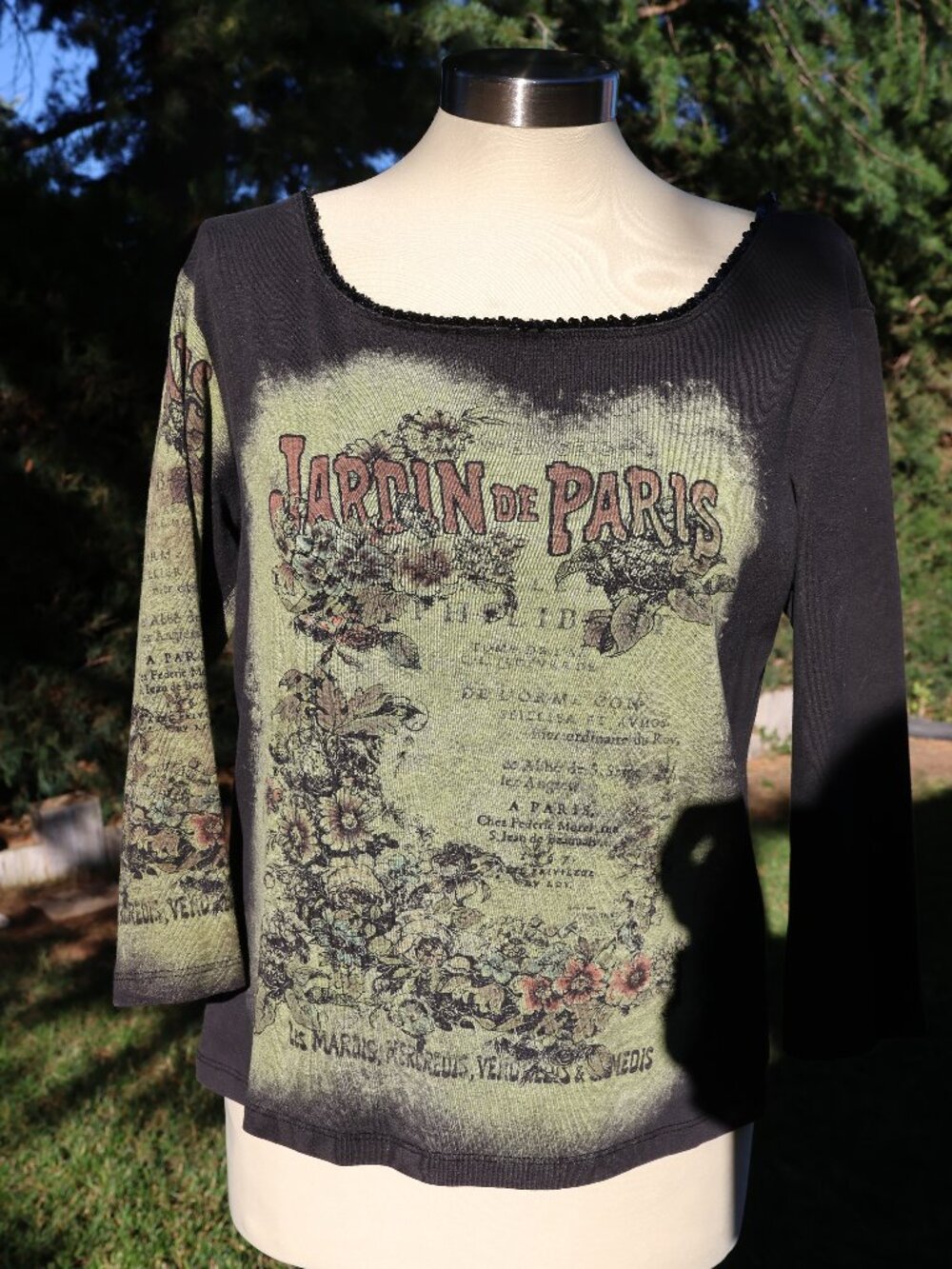 Jardin de Paris Cotton Pullover Tee